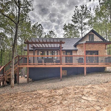Modern Broken Bow Cabin Large Deck, Bbq And Pergola Exteriör bild